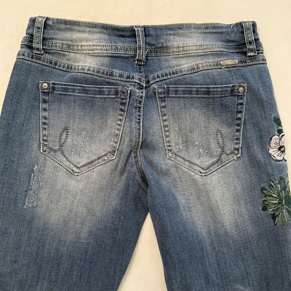 INC Denim Jeans 2 Petite Boyfriend Fit Floral Embroidered Distressed Blue - Picture 5 of 11
